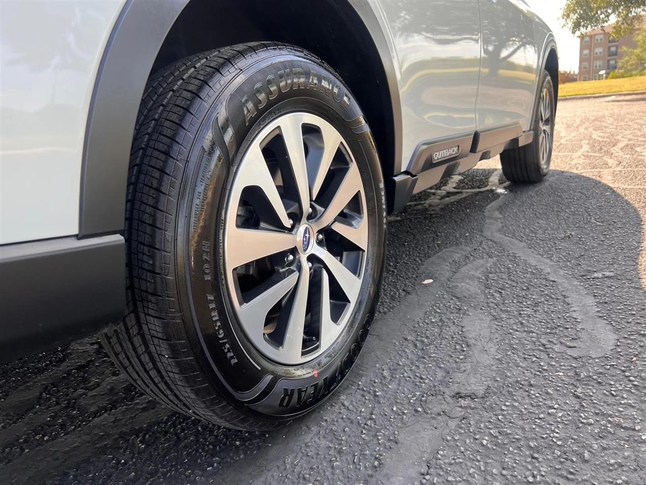 Subaru Outback  2022