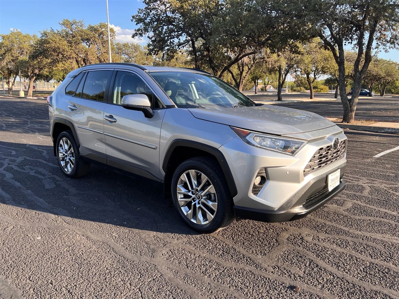 Toyota RAV4  2019