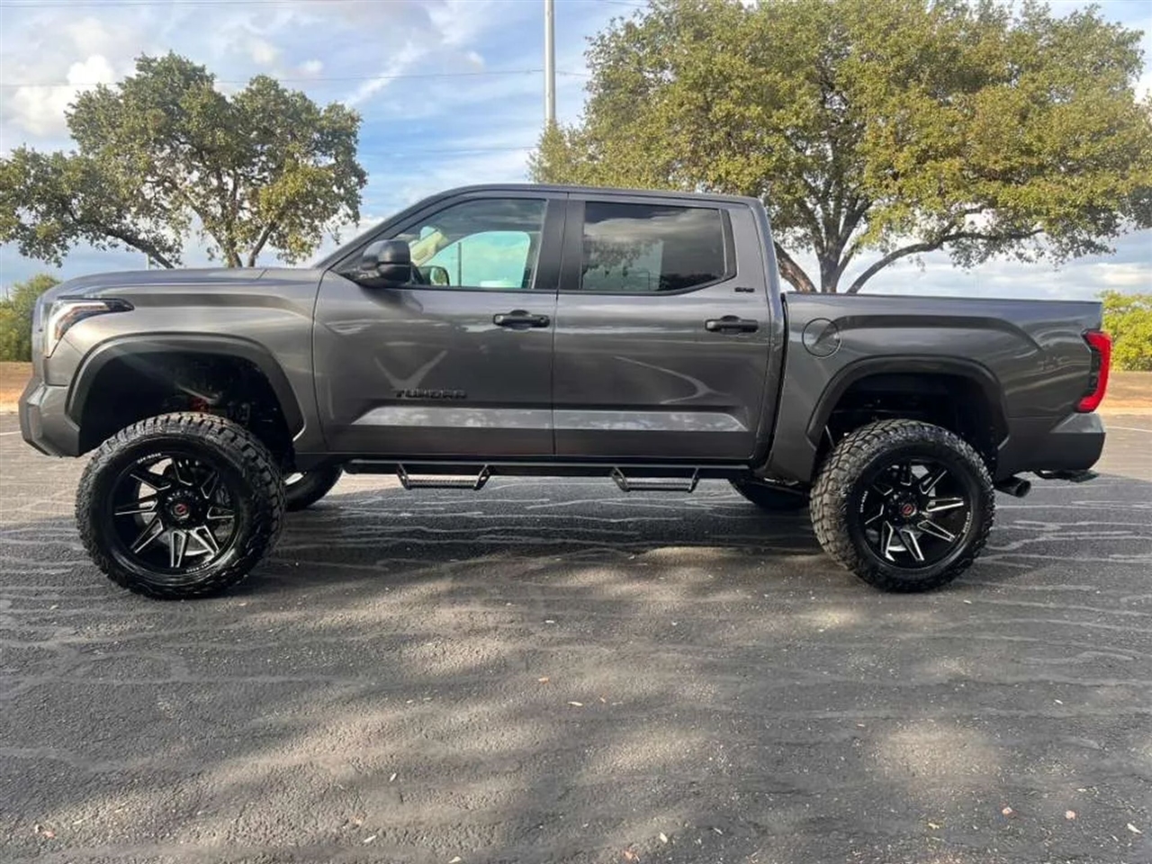 Toyota Tundra  2024 Toyota Tundra  2024