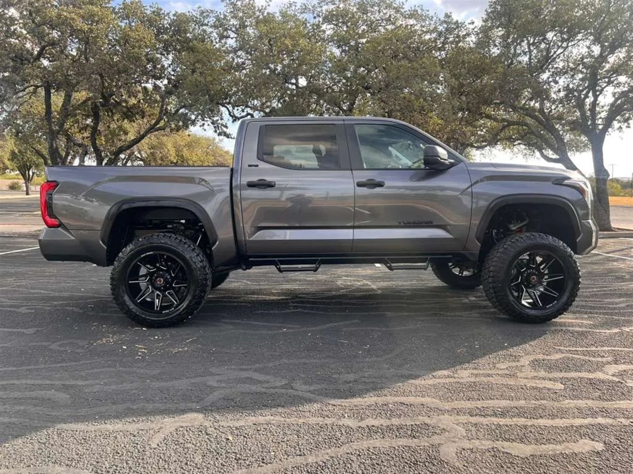 Toyota Tundra  2024 Toyota Tundra  2024