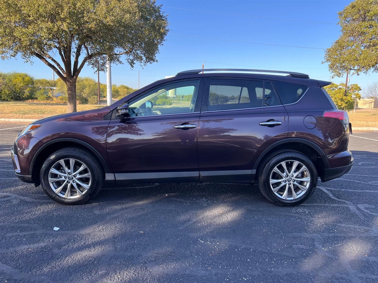 Toyota RAV4  2018