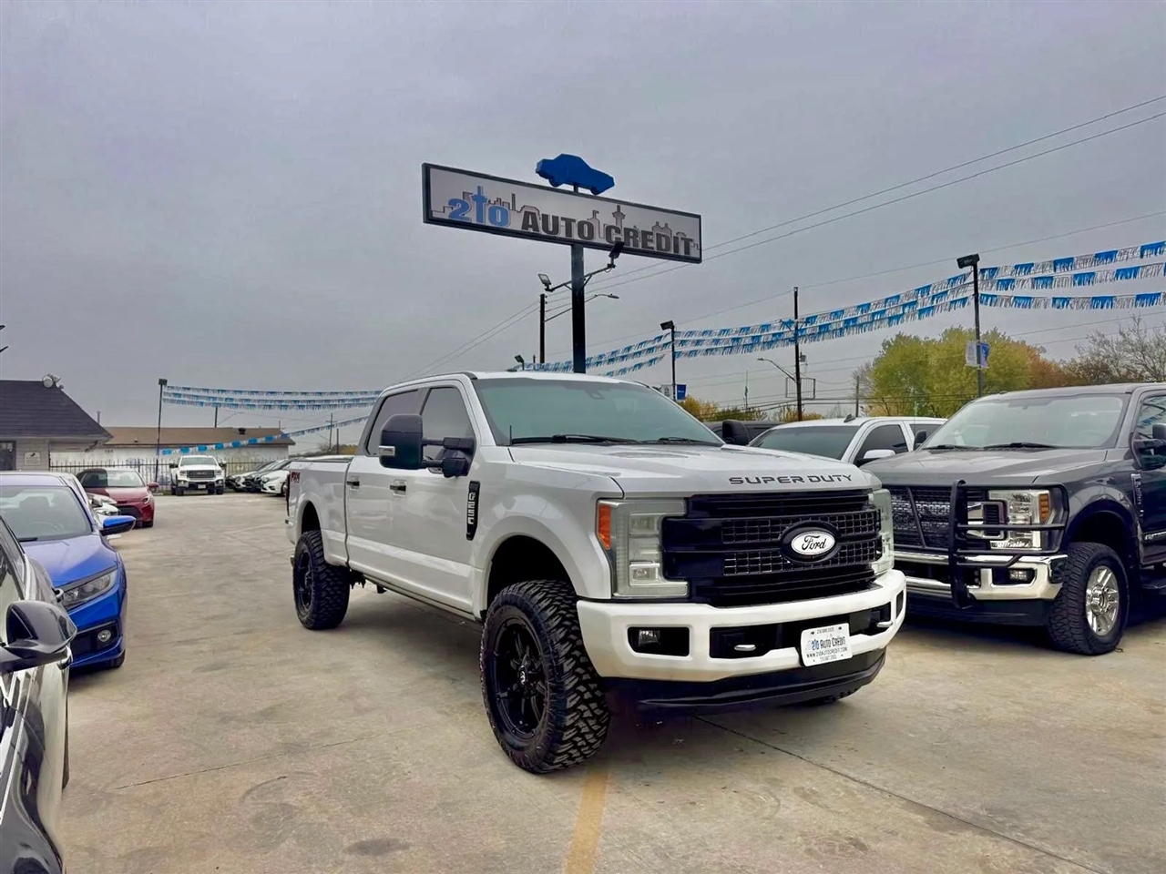 2017 Ford F-250 SD Platinum Pickup 4D 6 3/4 ft