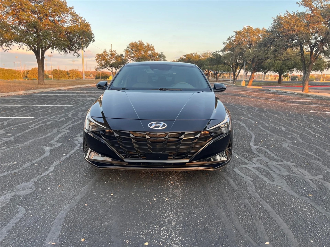 Hyundai Elantra  2023