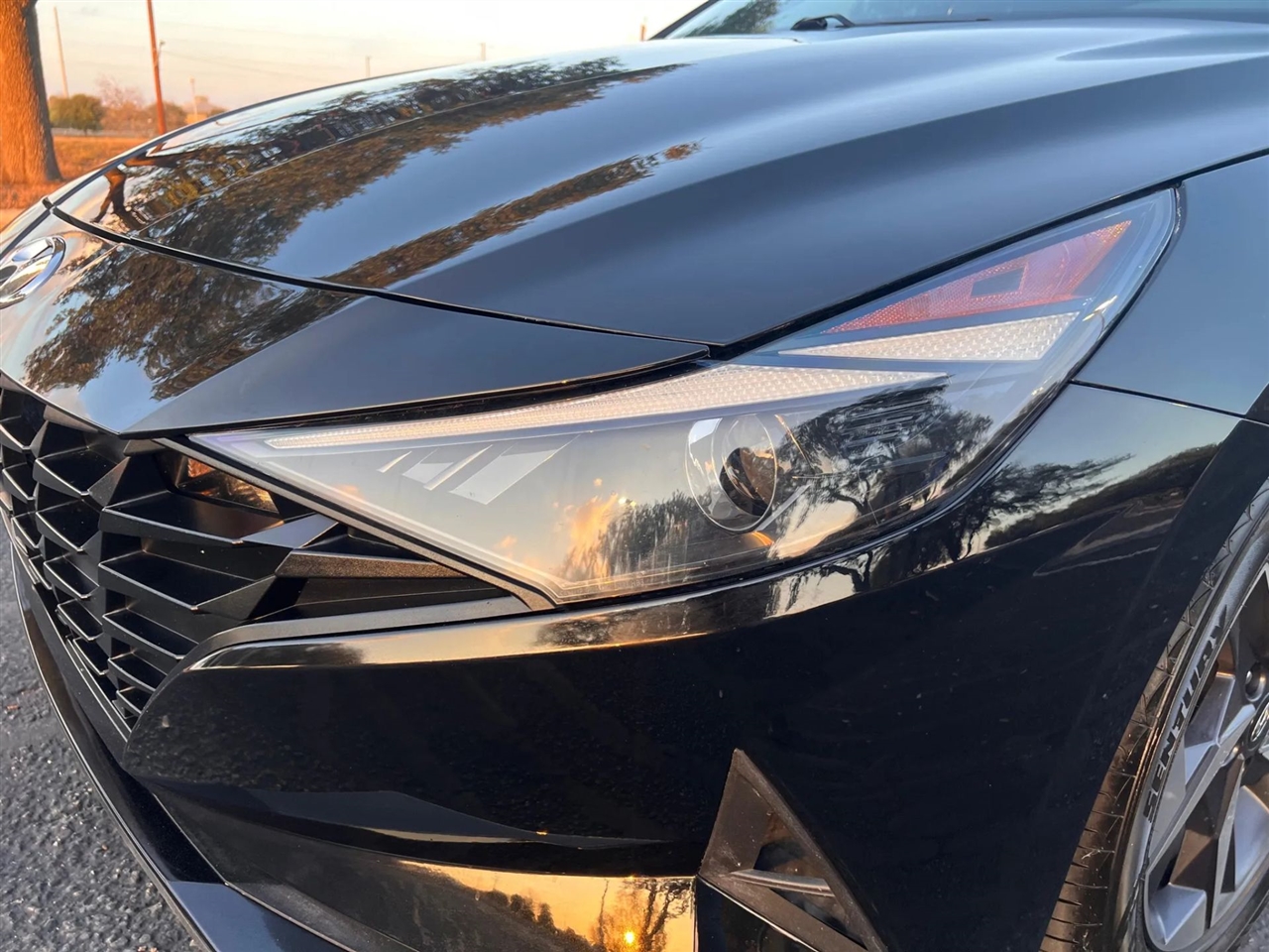 Hyundai Elantra  2023