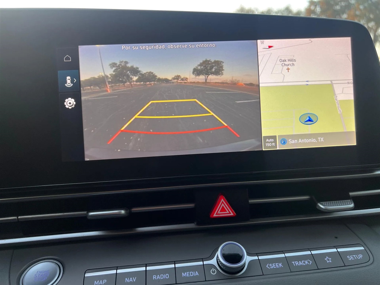 Hyundai Elantra  2023