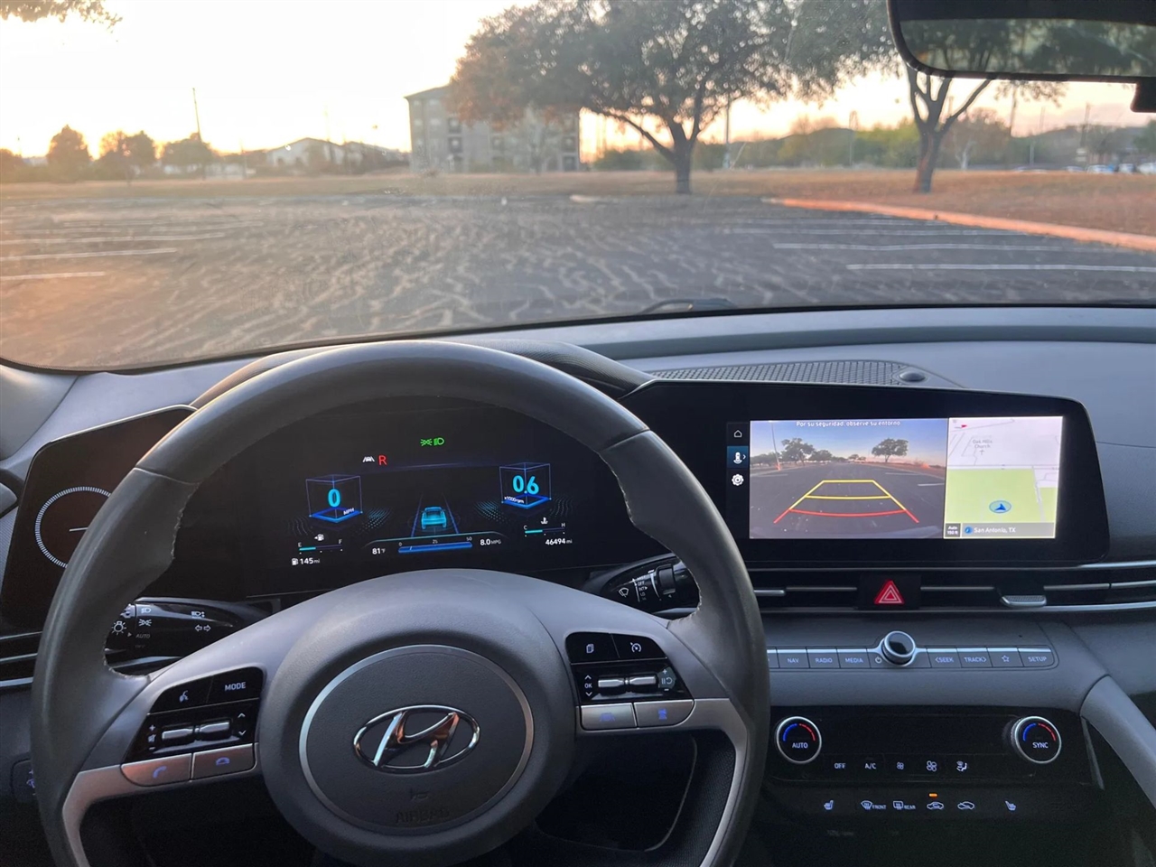 Hyundai Elantra  2023