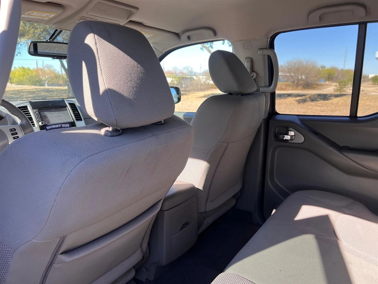 Nissan Frontier  2019