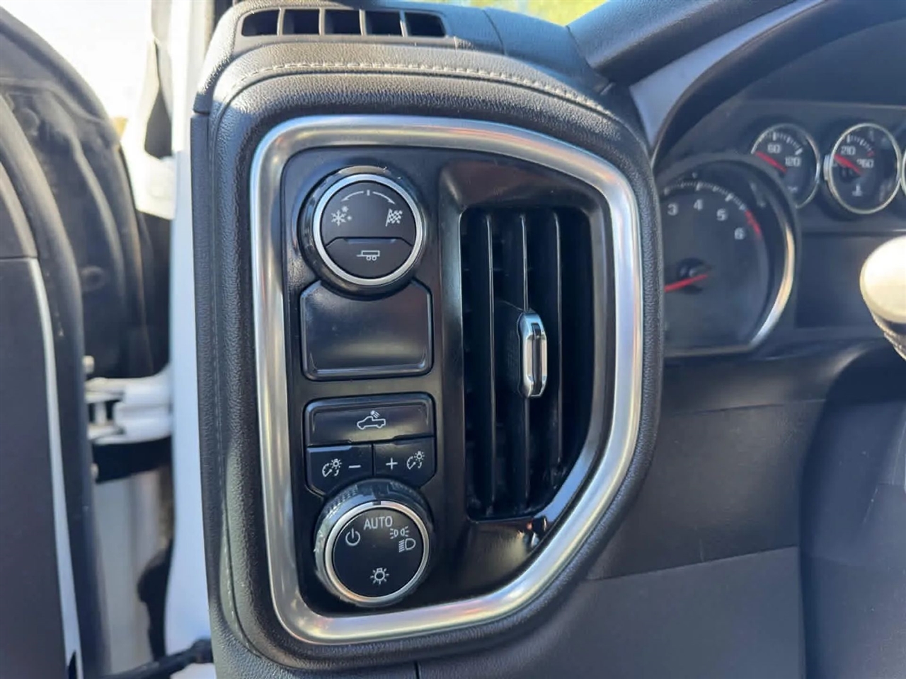 Chevrolet Silverado 1500  2019