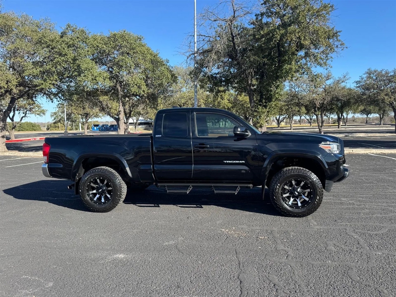 Toyota Tacoma  2016