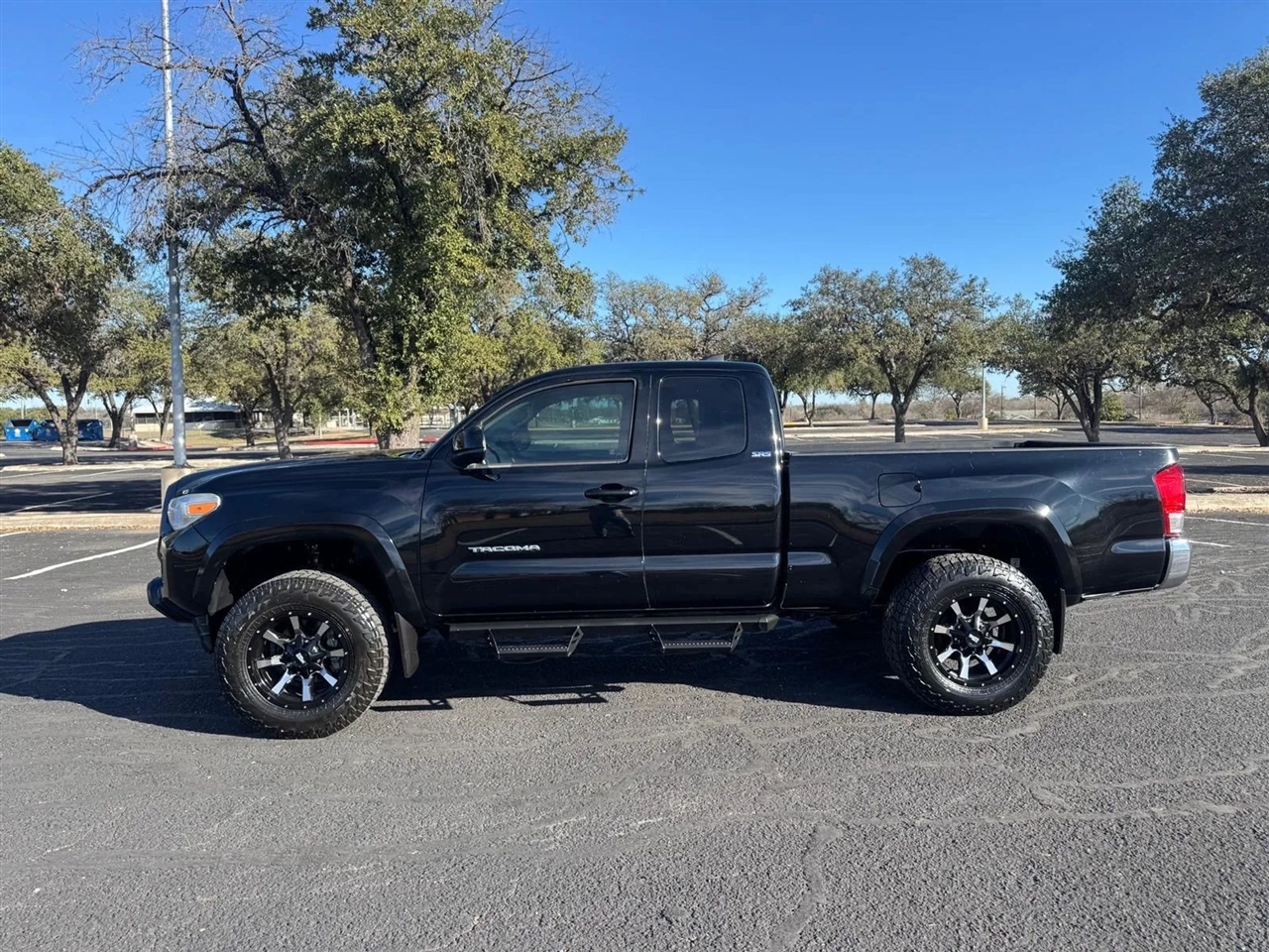 Toyota Tacoma  2016