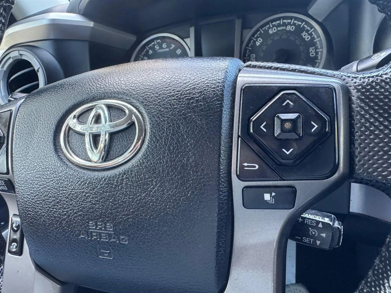 Toyota Tacoma  2016