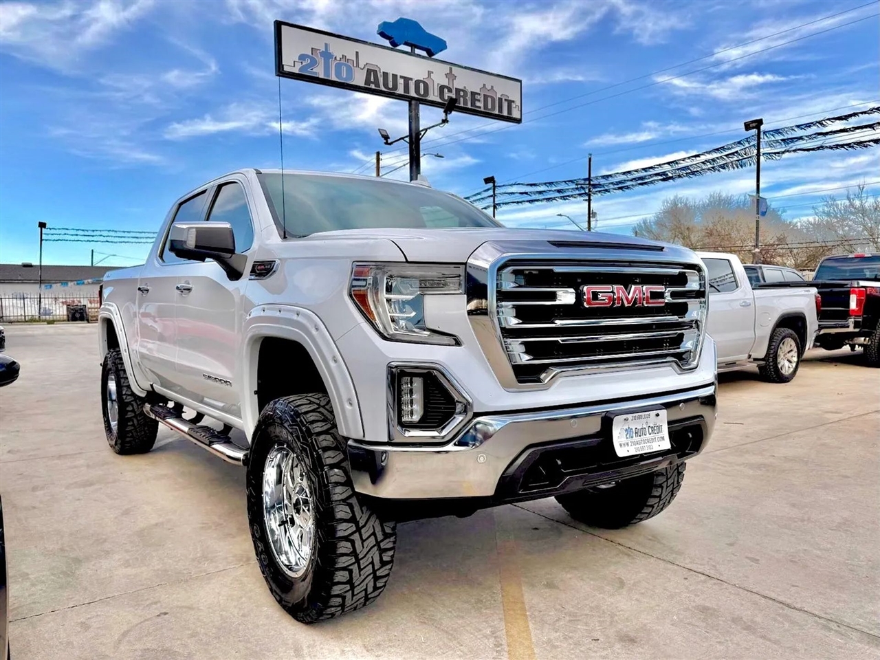 2020 GMC Sierra 1500 SLT Pickup 4D 5 3/4 ft