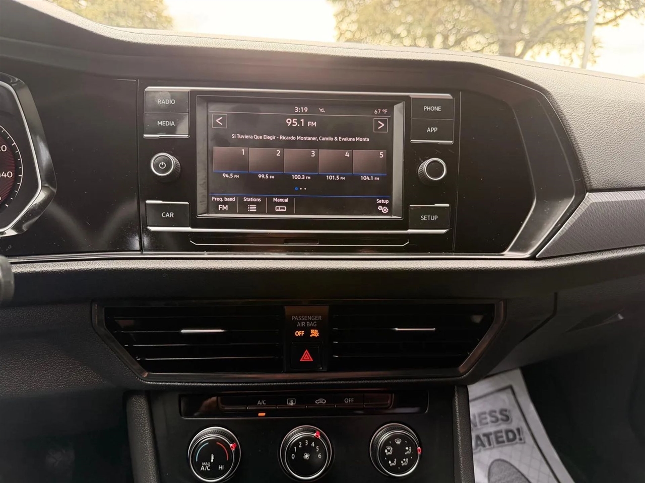 Volkswagen Jetta  2019