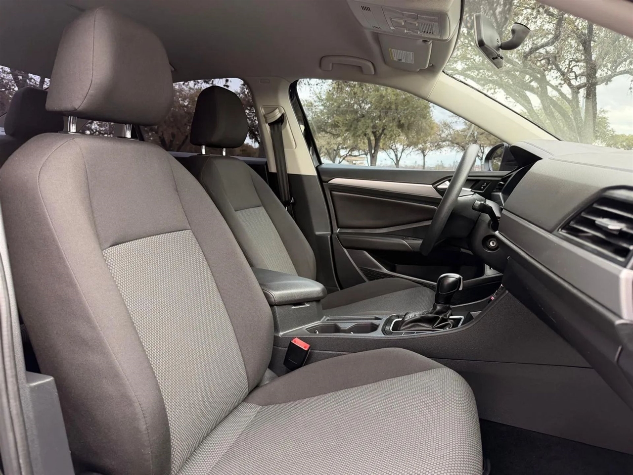 Volkswagen Jetta  2019