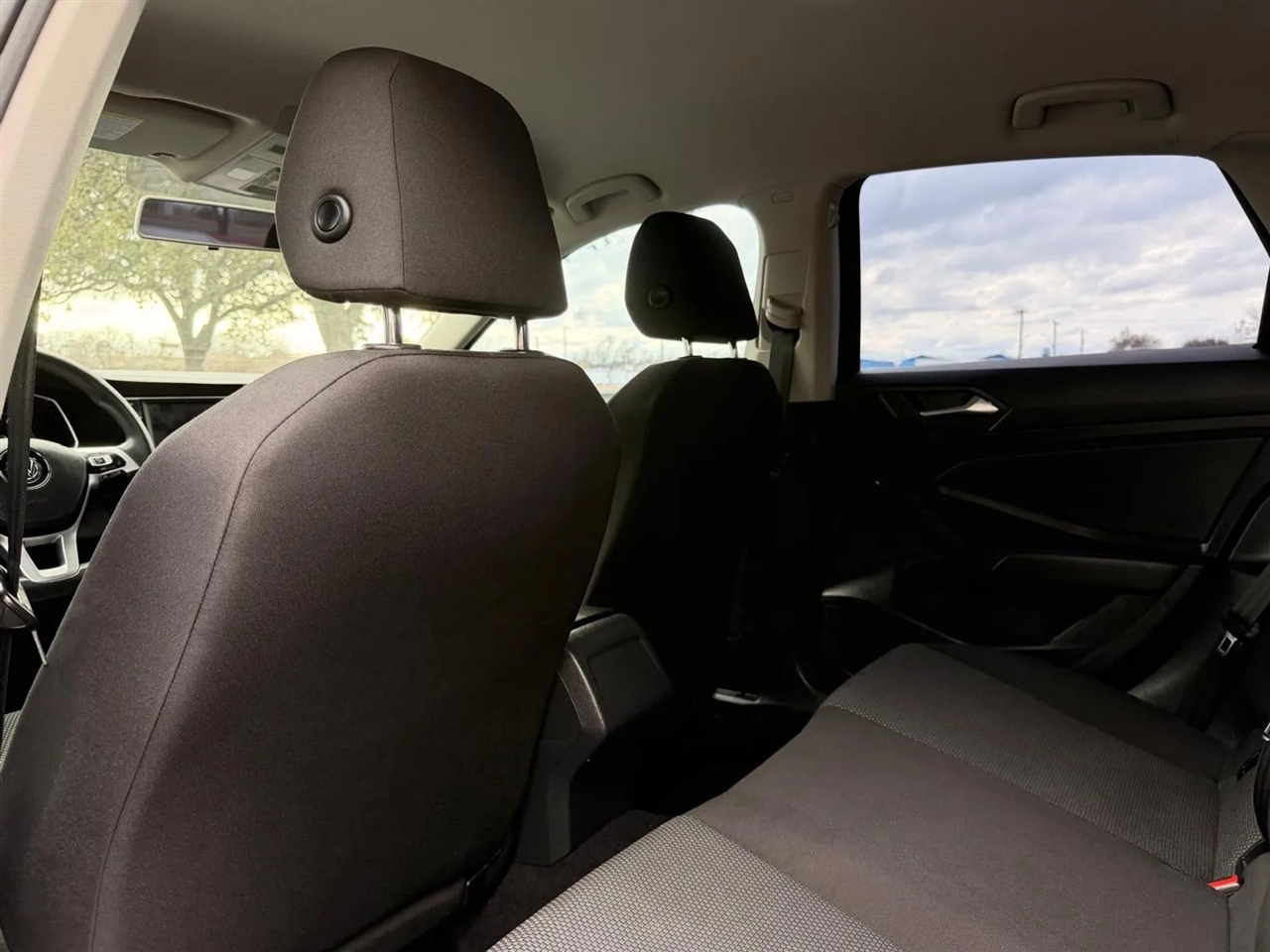 Volkswagen Jetta  2019