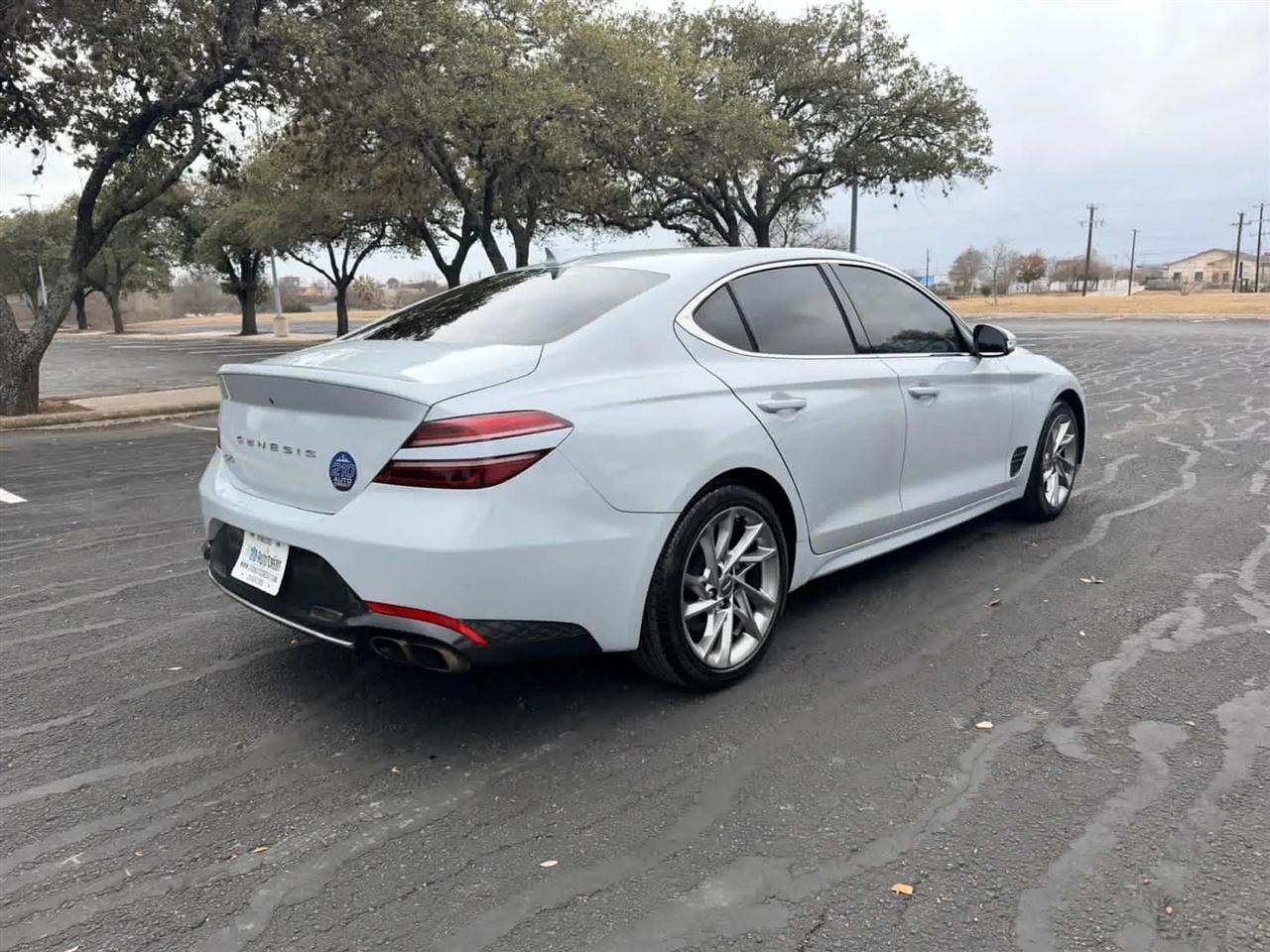 Genesis G70  2022