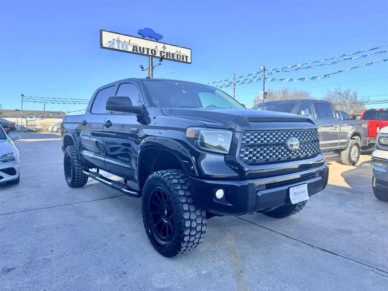 Toyota Tundra  2018