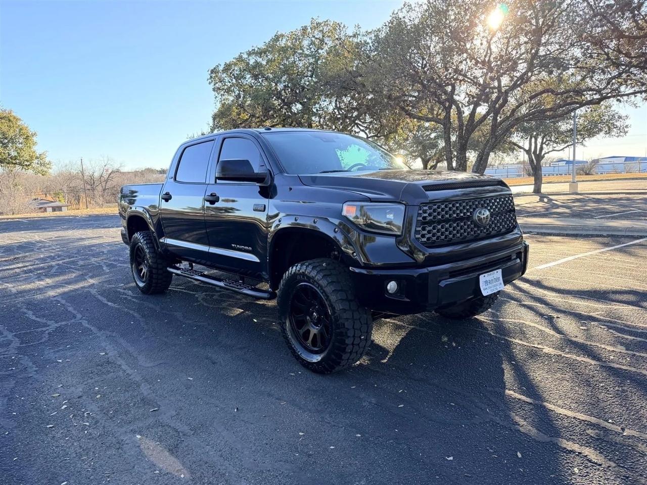 Toyota Tundra  2018