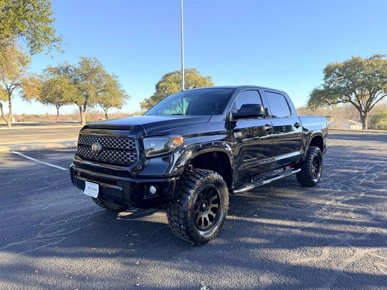 Toyota Tundra  2018