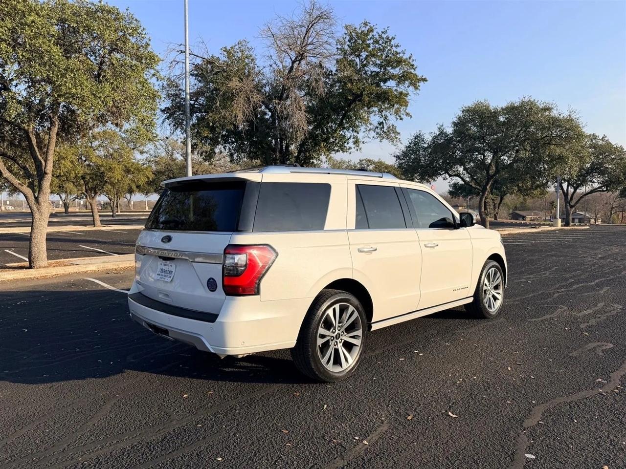 Ford Expedition  2020