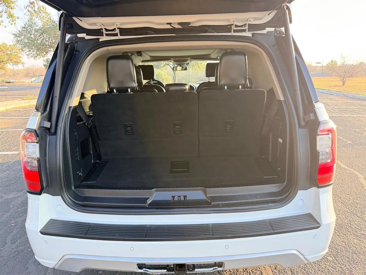 Ford Expedition  2020