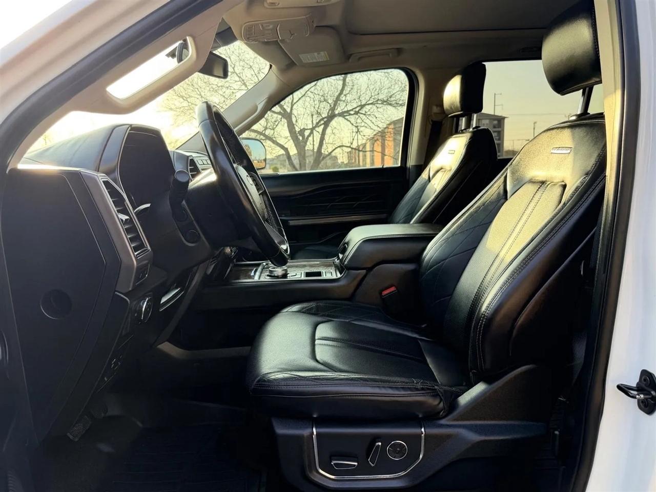 Ford Expedition  2020