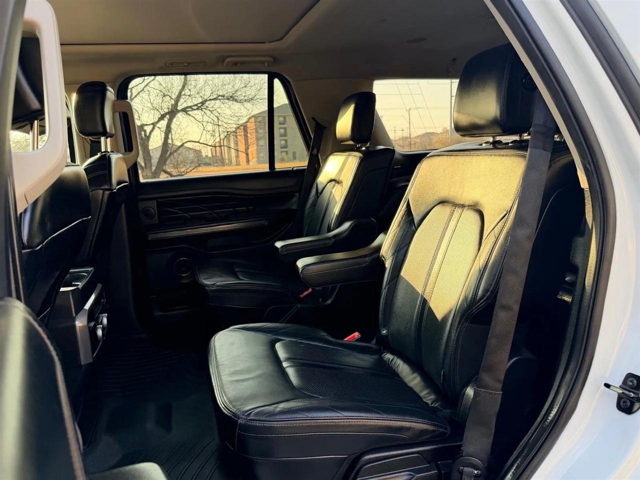 Ford Expedition  2020