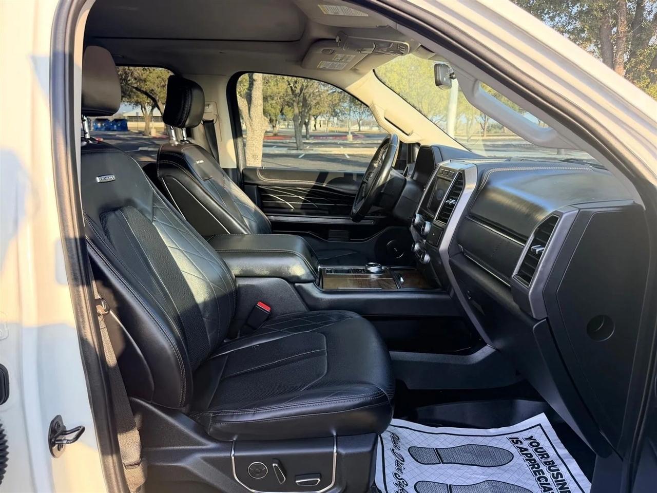 Ford Expedition  2020