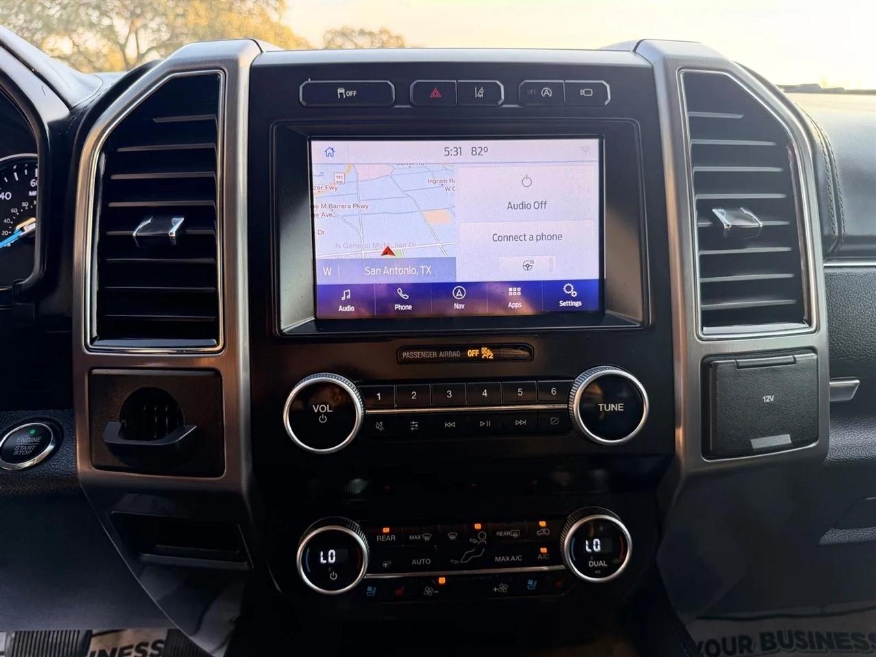 Ford Expedition  2020