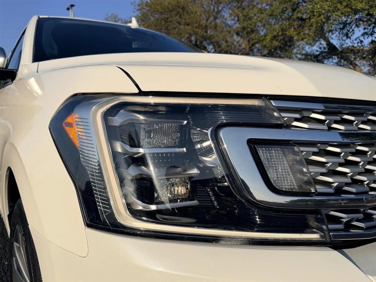 Ford Expedition  2020