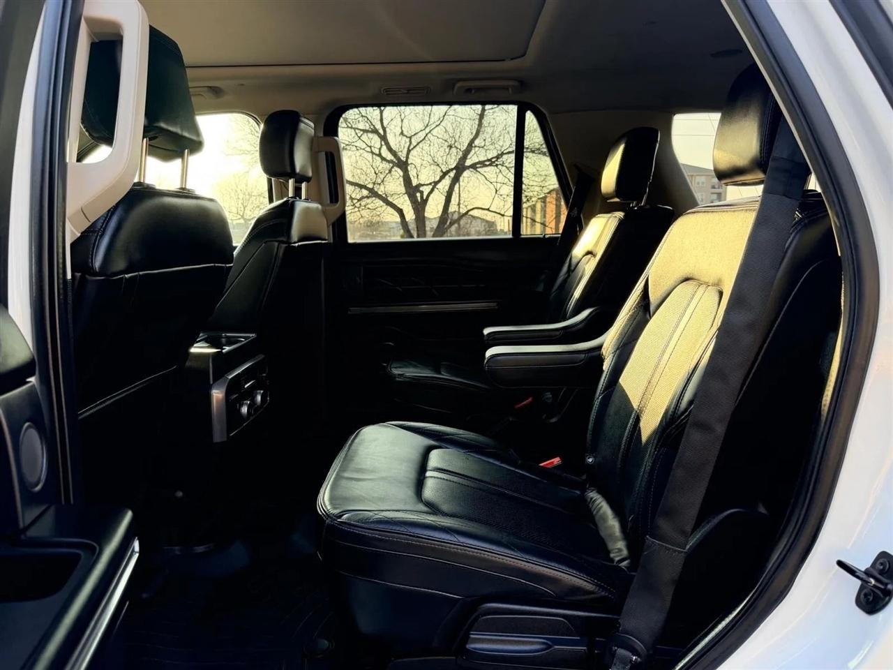 Ford Expedition  2020