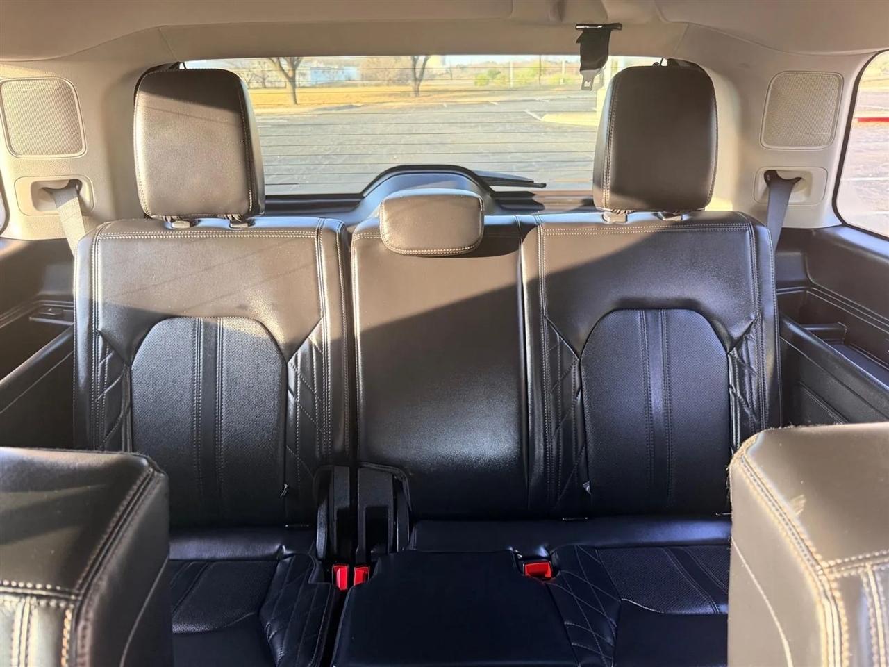 Ford Expedition  2020