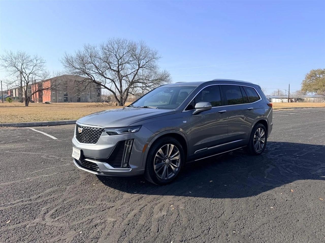 Cadillac XT6  2021