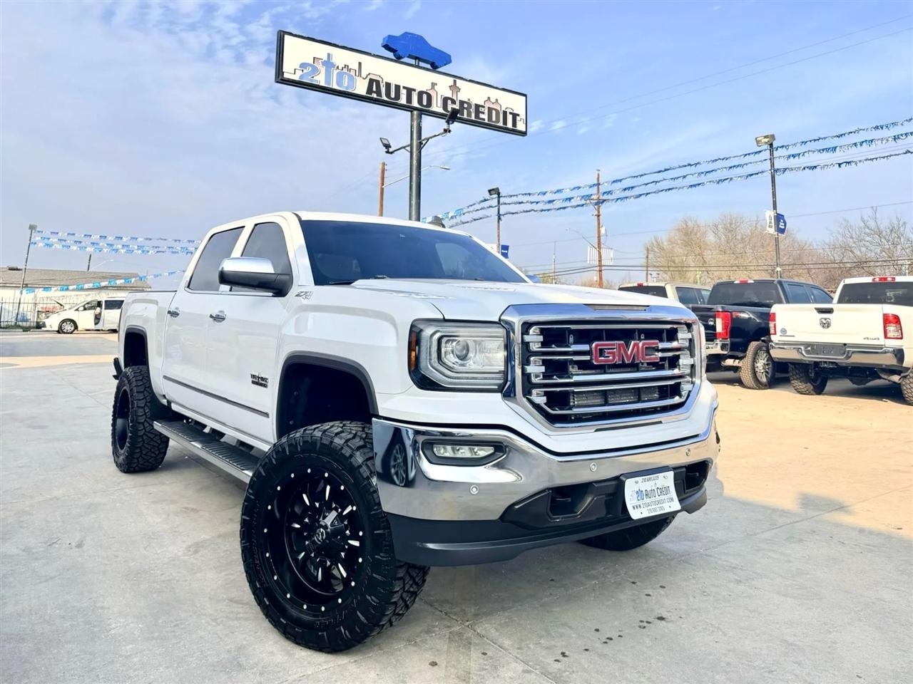 2017 GMC Sierra 1500 SLT Pickup 4D 5 3/4 ft