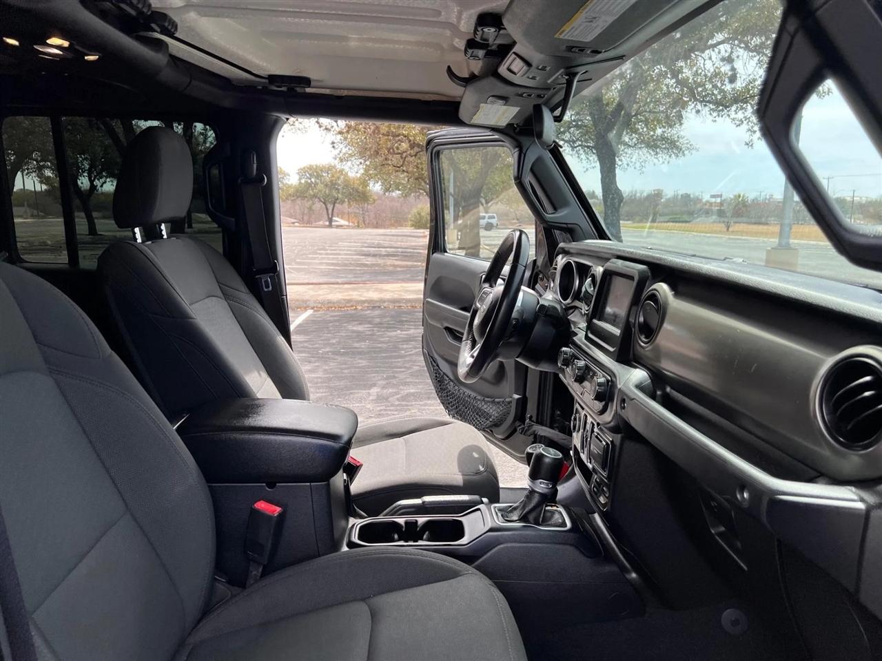 Jeep Gladiator  2020