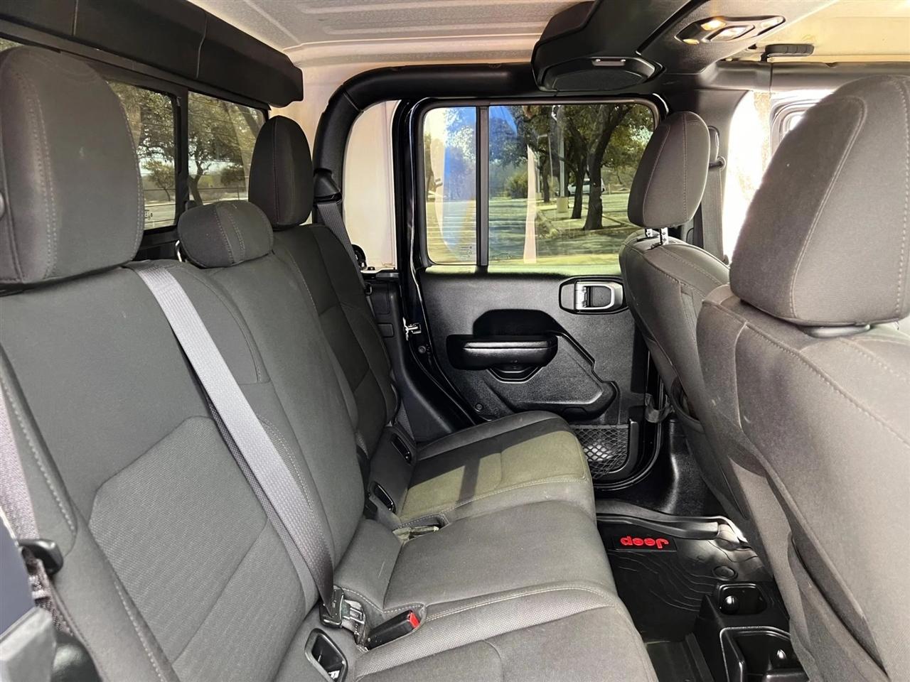 Jeep Gladiator  2020