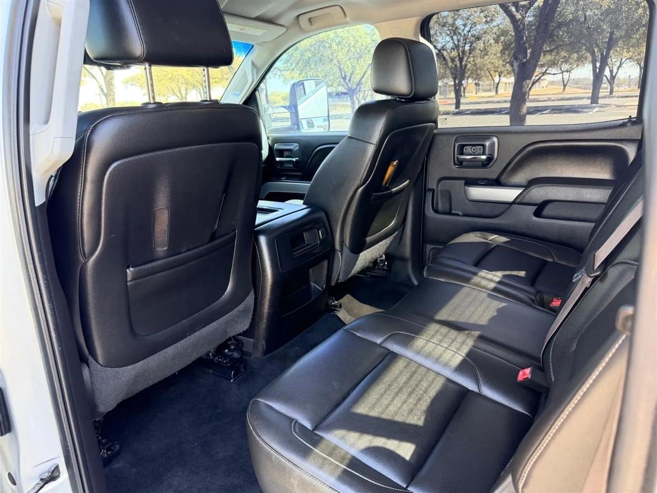 Chevrolet Silverado 2500HD  2015