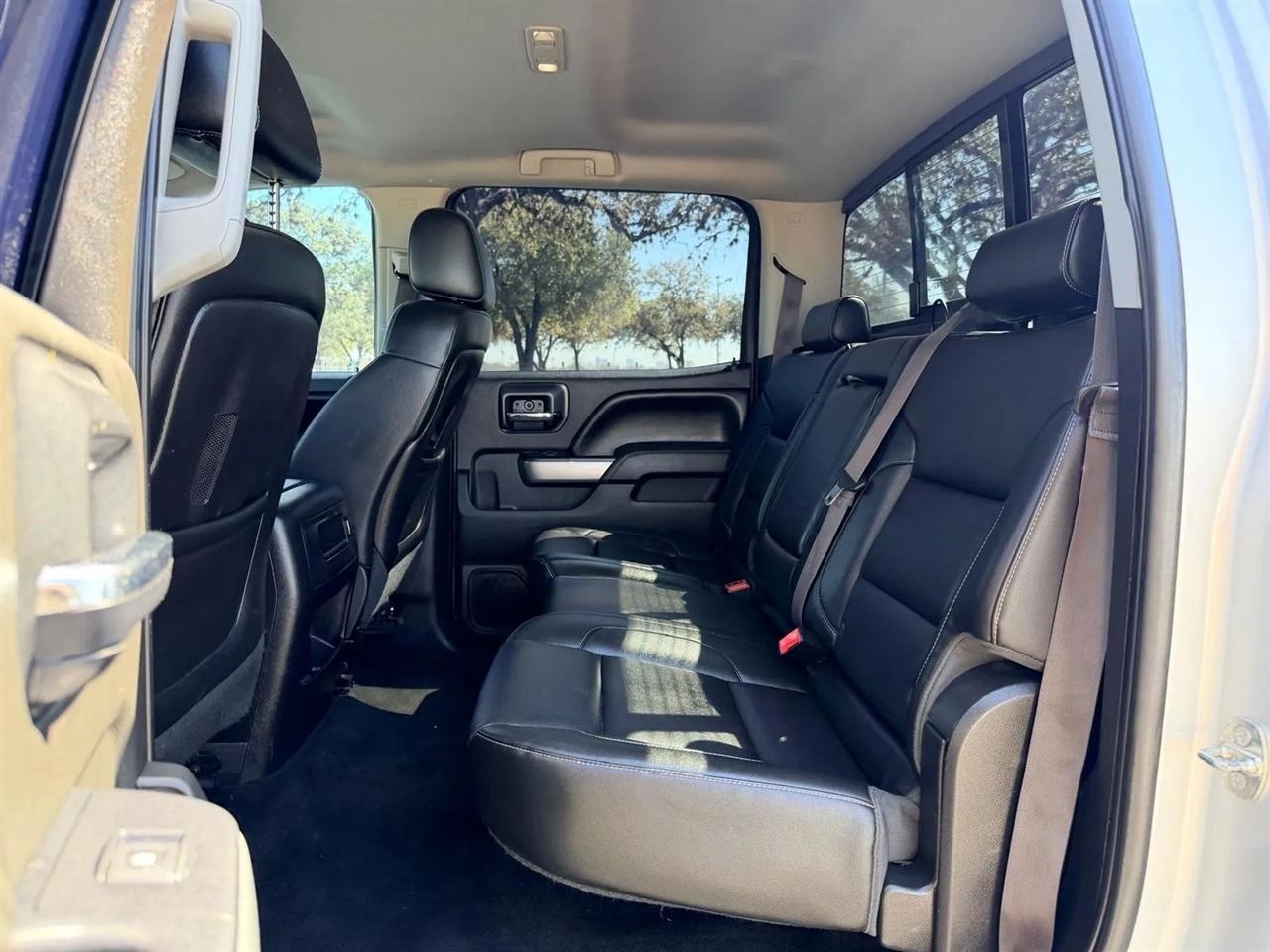 Chevrolet Silverado 2500HD  2015