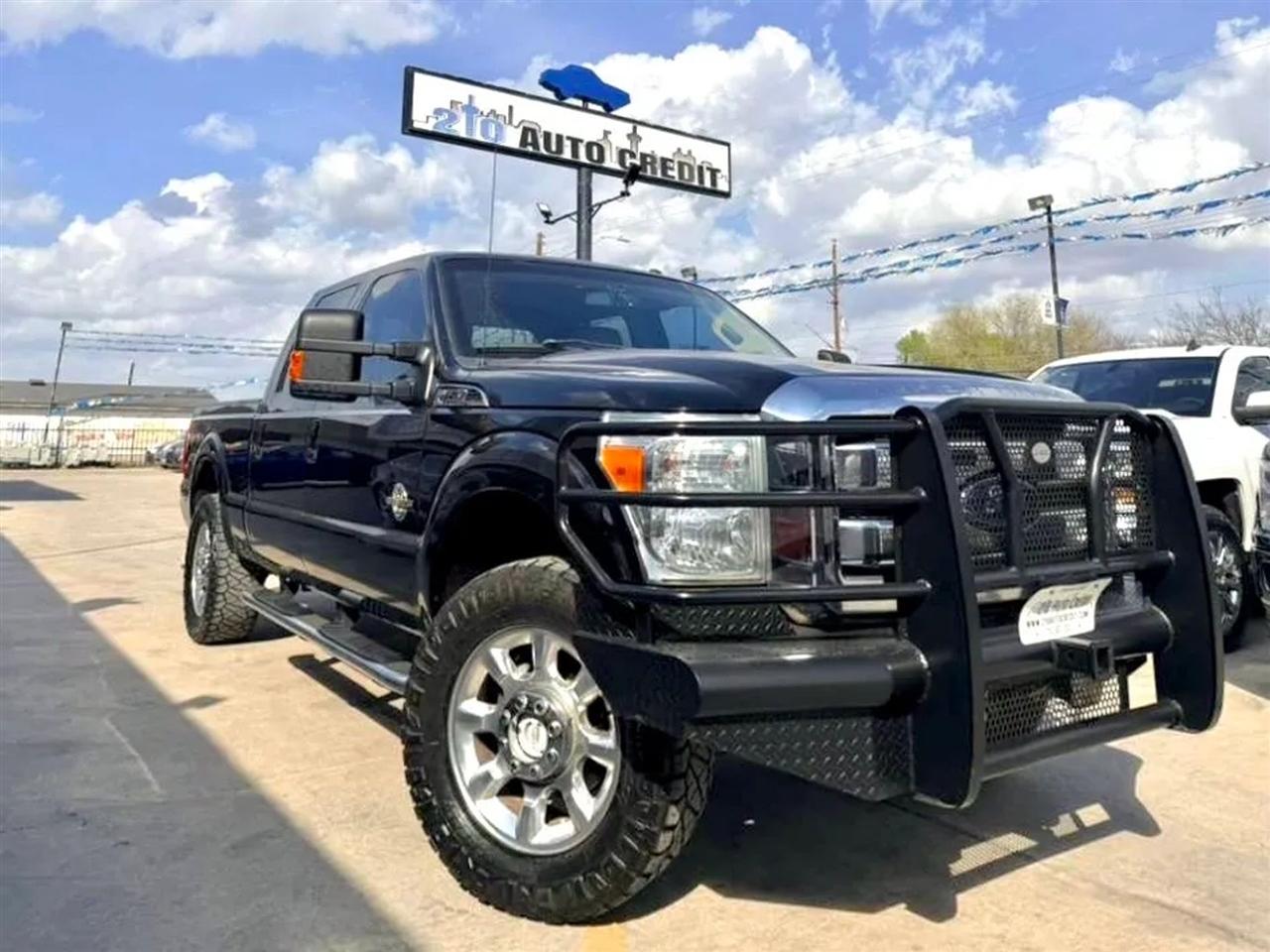 2016 Ford F-250 SD Lariat Pickup 4D 6 3/4 ft