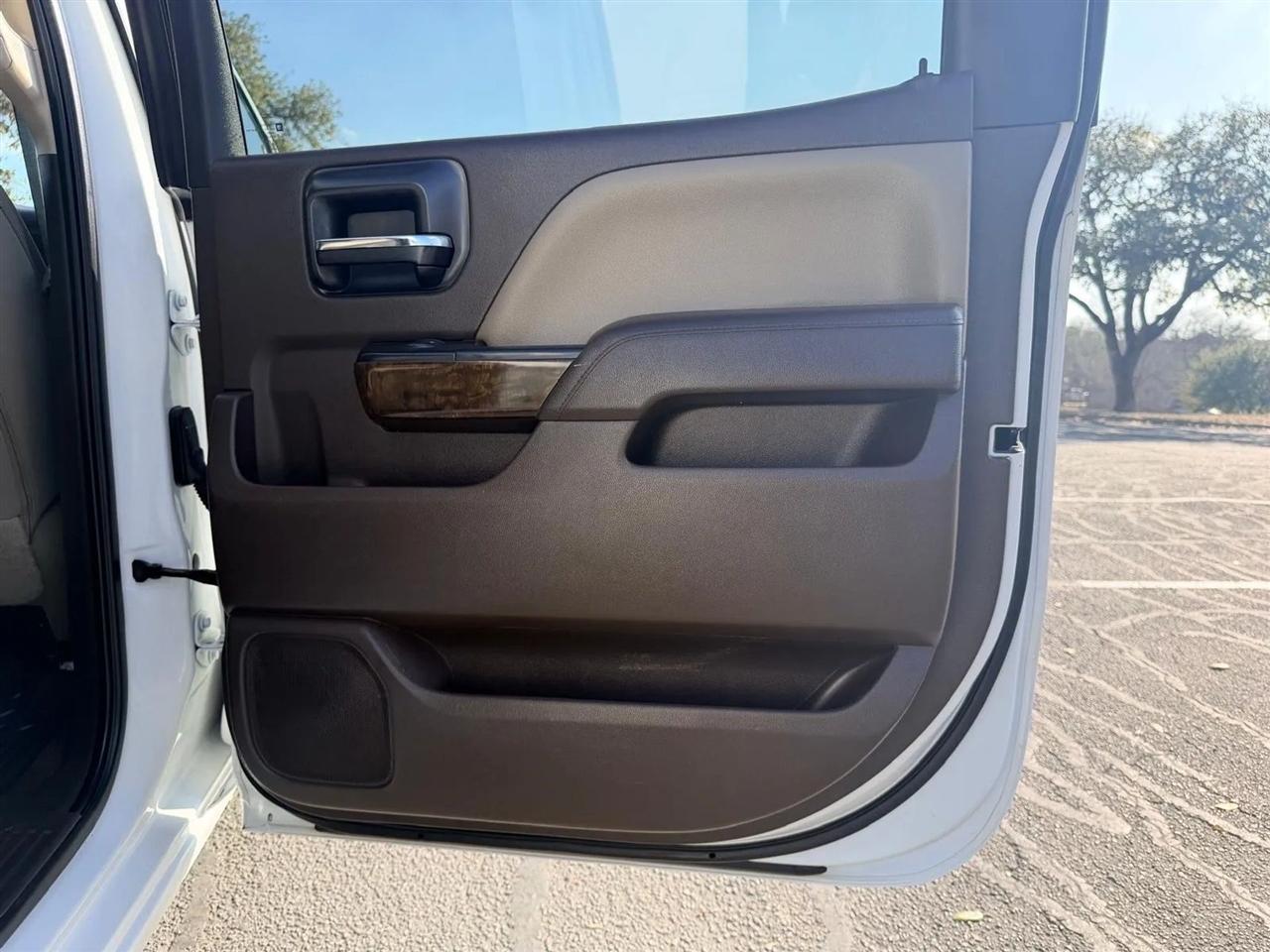 Chevrolet Silverado 1500  2018