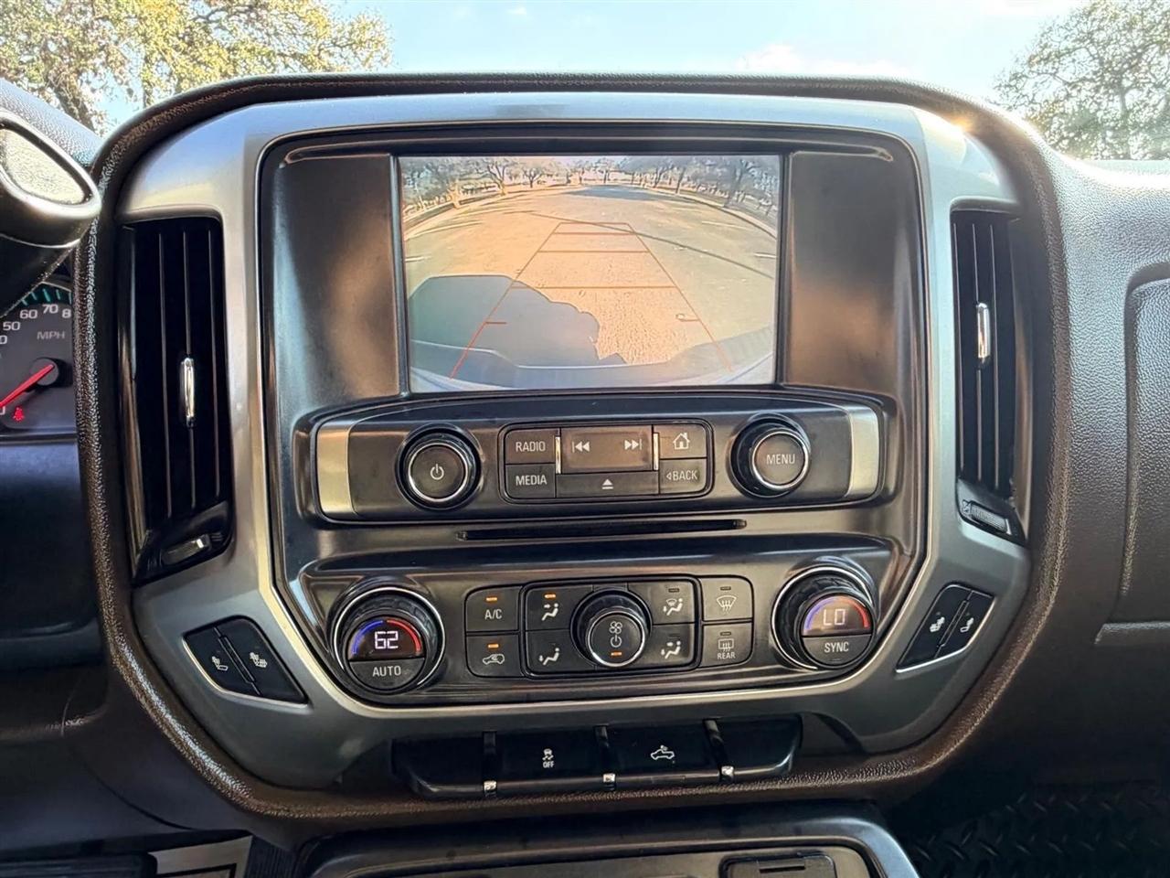 Chevrolet Silverado 1500  2018