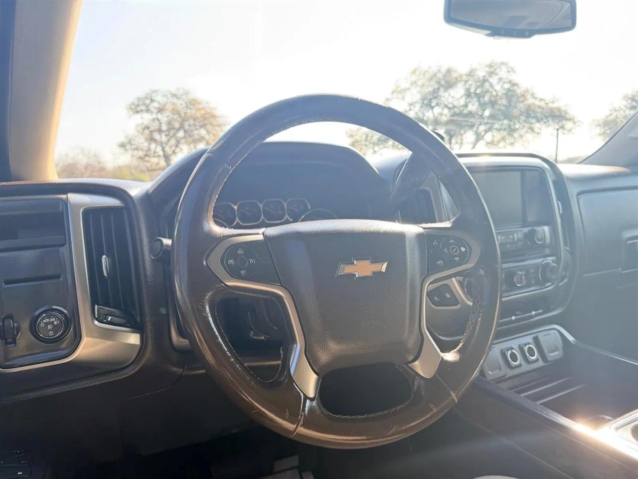 Chevrolet Silverado 1500  2018