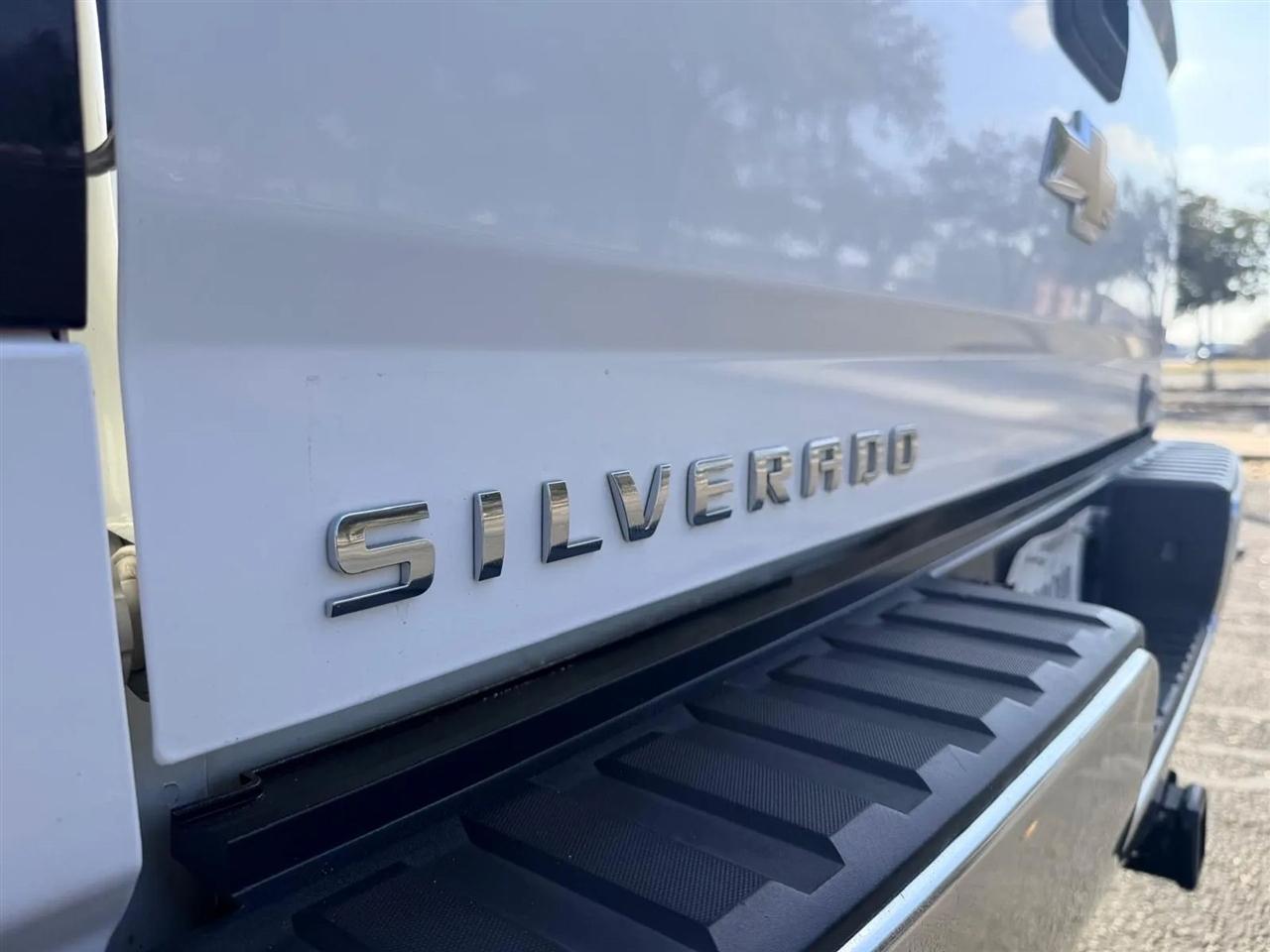 Chevrolet Silverado 1500  2018