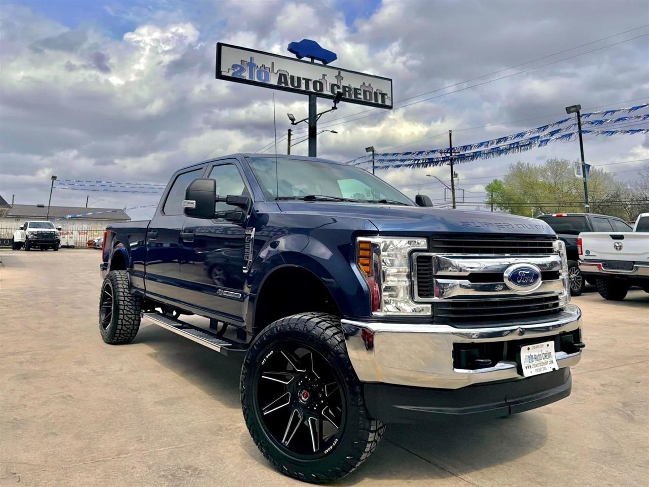 2019 Ford F-250 SD XL Pickup 4D 6 3/4 ft