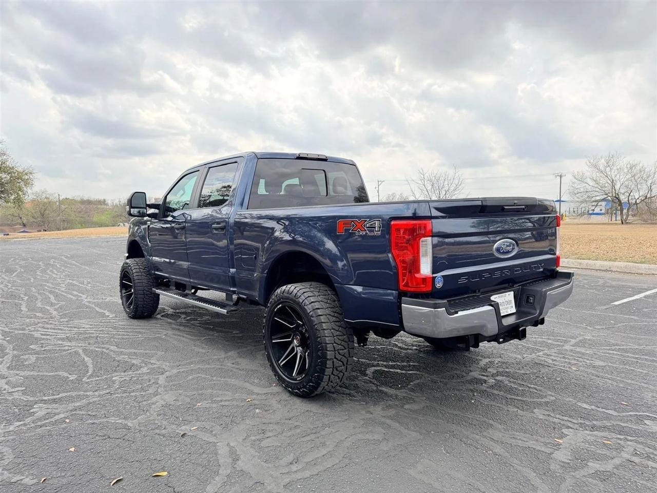 Ford F-250 SD  2019