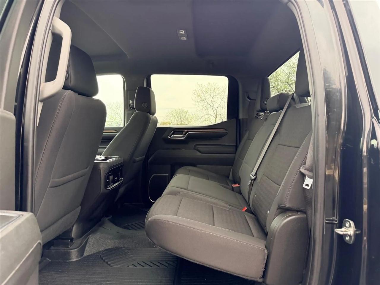 Chevrolet Silverado 1500  2023