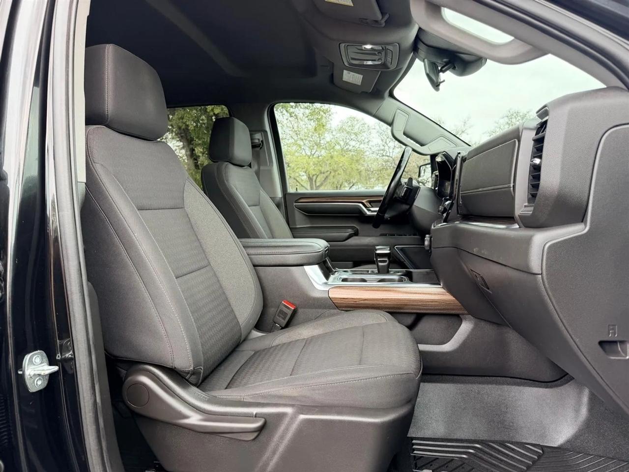 Chevrolet Silverado 1500  2023