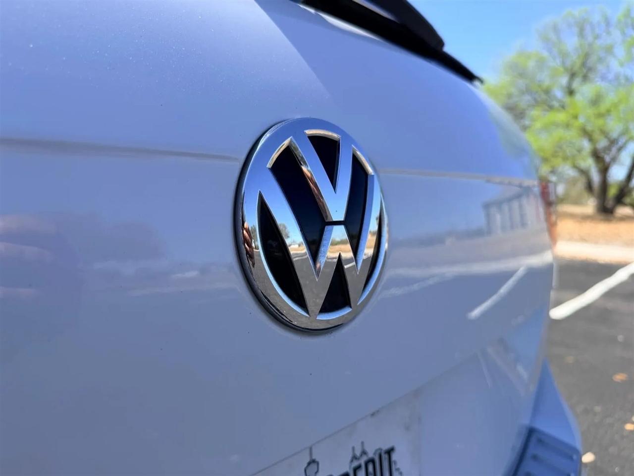 Volkswagen Tiguan  2021