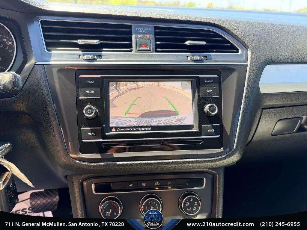 Volkswagen Tiguan  2021