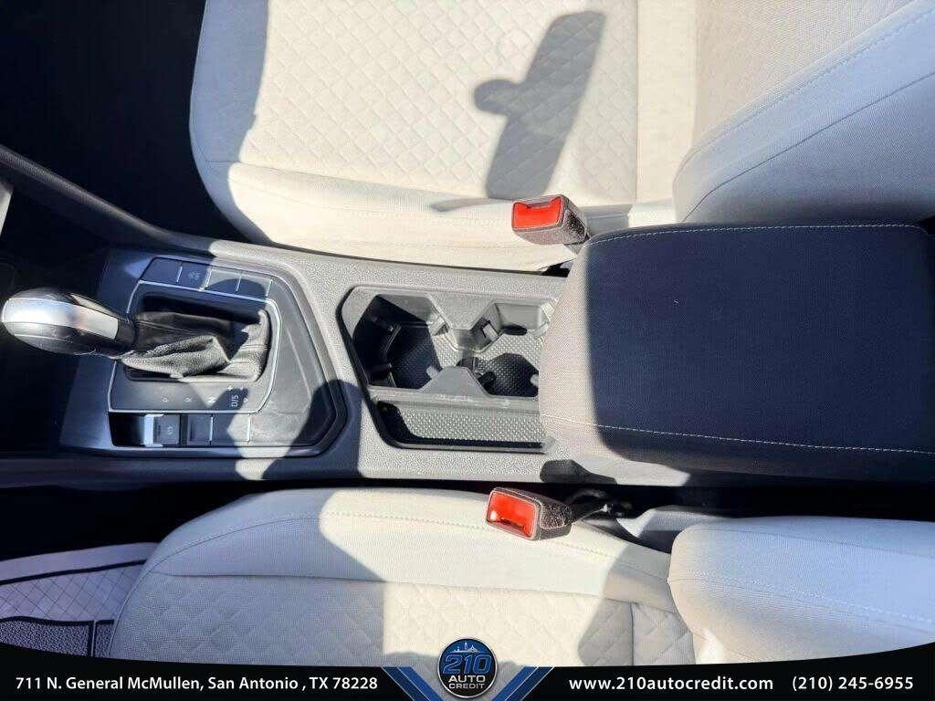 Volkswagen Tiguan  2021